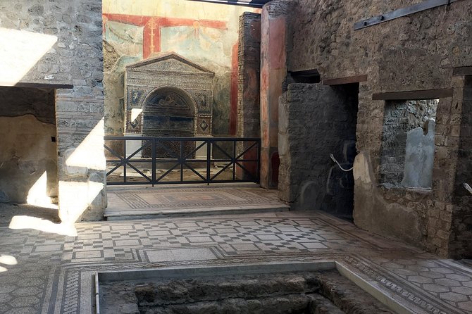 Pompeii with an archaeologist, small group!!! - Afternoon timing: avoiding crowds and getting nicer light