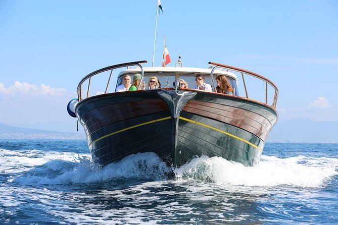 Positano & Amalfi Boat Tour from Sorrento: Swim & Light Lunch - Why this Amalfi boat trip beats the bus route
