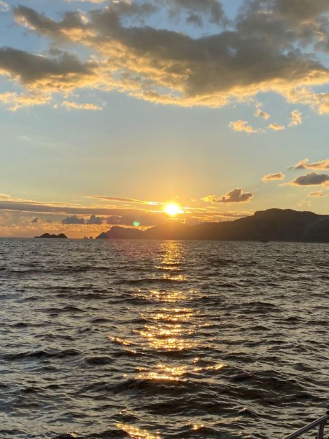 Positano: Amalfi Coast Sunset Group Boat Tour with Prosecco - Key Highlights That Matter
