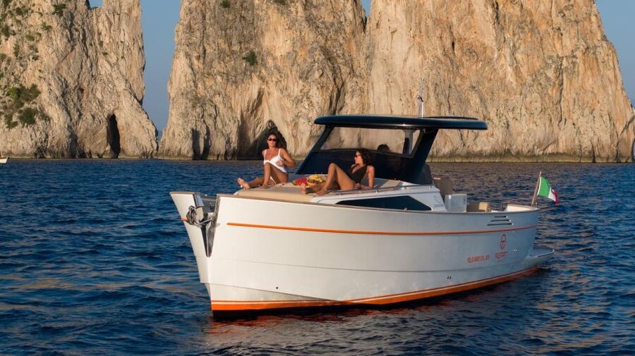 Positano: Boat Tour of Capri with Drinks and Snacks - Key highlights to know before you go