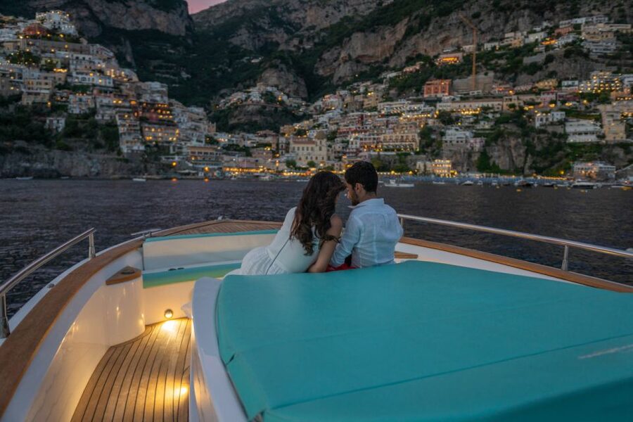 Positano: Private Sunset Boat Experience - Prosecco, Music, Snacks, and the Comfort Stuff That Actually Matters