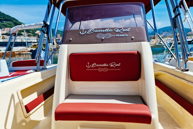 Private 40hp Boat Tour of the Amalfi Coast and Positano - Conca dei Marini: dip-ready time plus lunch options