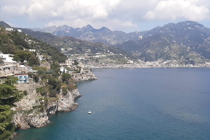 Private Amalfi Coast Tour with English Driver Available - Positano for 1 hour, shopping lanes, and crowd reality