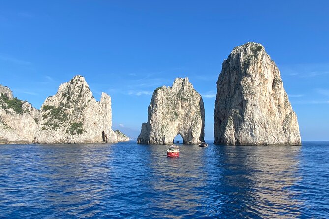 Private Boat Day on Capri from Sorrento - A private boat day on Capri from Sorrento, without the crowds