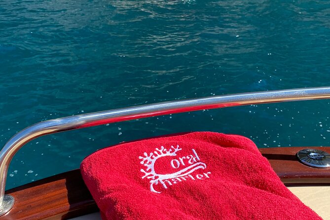 Private Boat Day on Capri from Sorrento - Capri by boat: your real chance to read the coastline