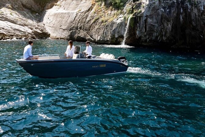 Private Boat Excursion from Sorrento to Capri and Faraglioni - Stop 6 Grotta Verde snorkeling: the water stop that changes the day