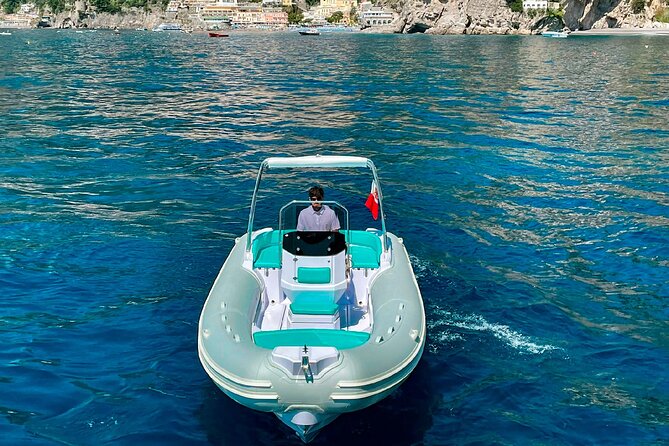 Private Boat Tour: 90 minutes in Amalfi Coast with snacks and drinks - How to Get the Best Views (Without Overthinking It)