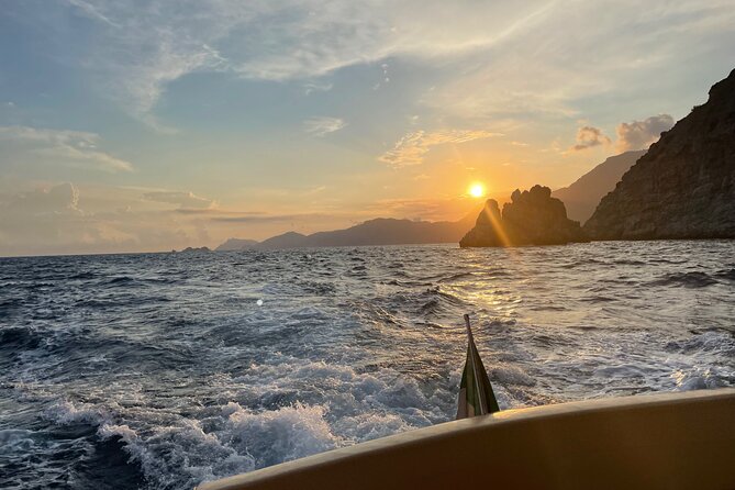 Private Boat Tour at Sunset on the Amalfi Coast - Positano for photos, a swim, and spritz time