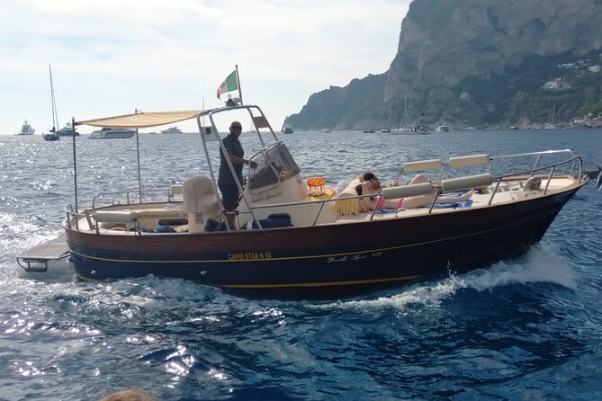 Private boat tour Capri Full day - Capri highlights: The Faraglioni stop for real photos and real scale