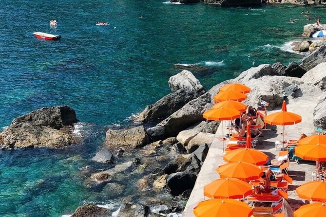 Private Boat Tour from Positano to the Amalfi Coast with Drinks - Grotta dello Smeraldo (Emerald Grotto): how to enjoy it without losing time