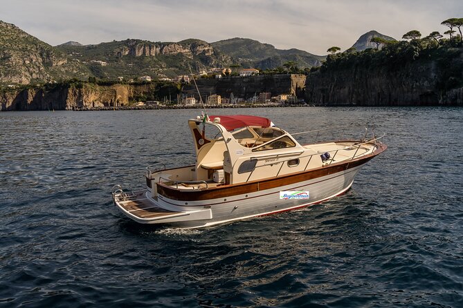 Private Boat Tour from Sorrento to Capri on a Classic Gozzo 8.50 - Green Grotta and the I Faraglioni Pass-By