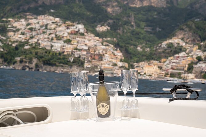 Private Boat Tour of Amalfi Coast with Drinks - How to plan your 10:00 am day on the water