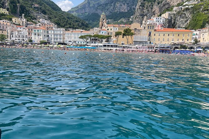 Private boat tour of the Amalfi coast or Capri - Aperitivo on board, prosecco, and that Campania mozzarella note
