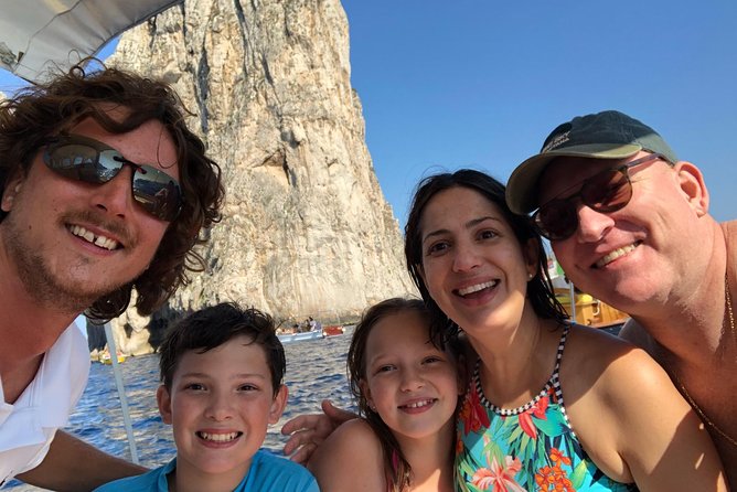Private boat tour of the island of Capri - Your 8-Hour Route, Step by Step (What Each Stop Feels Like)