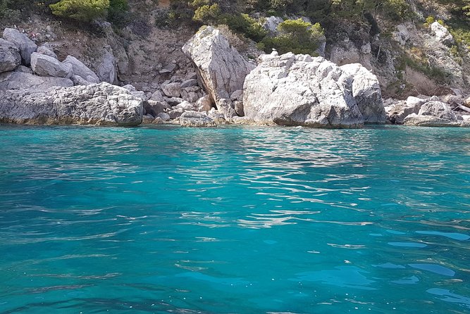 Private boat tour of the island of Capri - Snorkeling Gear and a Practical Swim Decision