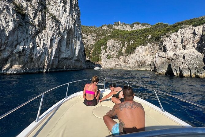 Private Boat Tour to Capri's Hidden Gems with Local Skipper - First beach stop: Spiaggia Marina Grande (quick reset on arrival)