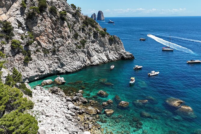Private Boat Tour to discover Capri - Grotta Rossa and the White Grotto: color and texture before the big icons
