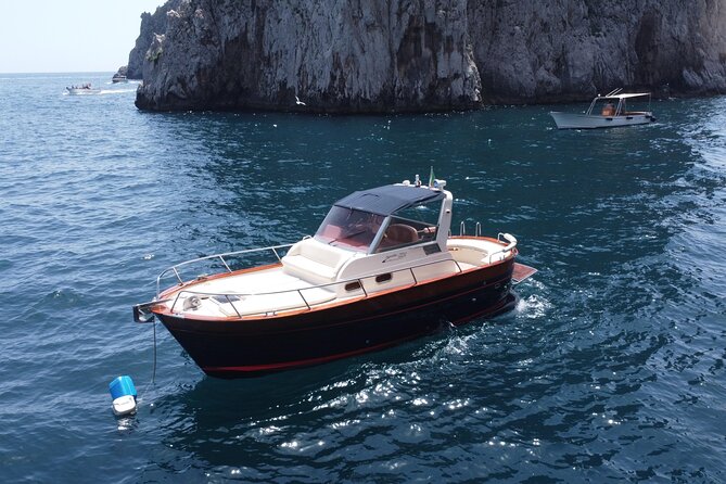 Private Boat Tour to discover Capri - What’s included on board (and why it changes the whole day)