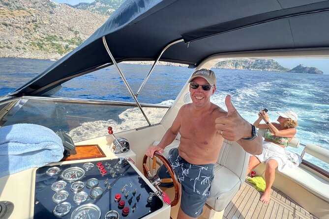 Private Boat Tour to Positano - Punta Campanella: crossing the line between coasts