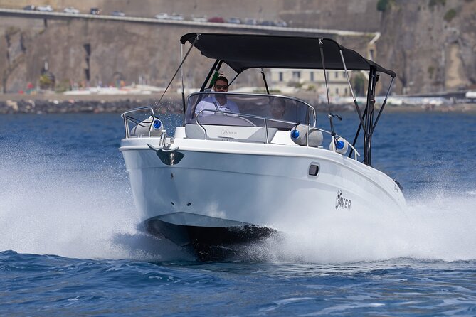 Private Boat Tour with Saver 7.50 WA - Where you meet, and why your departure port affects the day