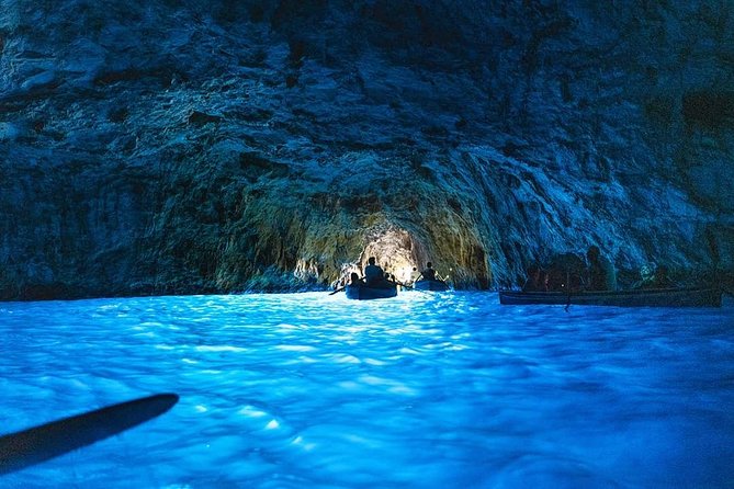 Private boat trip to Capri - A private boat day on Capri is about control, not just views