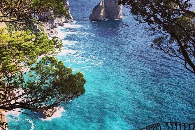 Private Capri, Anacapri and Blue Grotto Tour from Capri - Getting around the island: car, shuttle, and line control