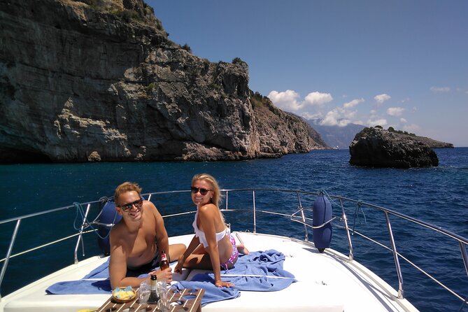 Private Cruise to Capri and Amalfi coast from Sorrento or Capri - yacht 40' - Amalfi Coast highlights from the water: Positano, Amalfi, Li Galli, Nerano