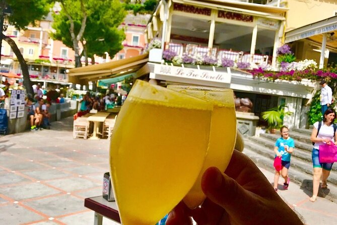 Private day tour on the Amalfi Coast - 2 pax - Positano: Walking Time Toward the Main Beach