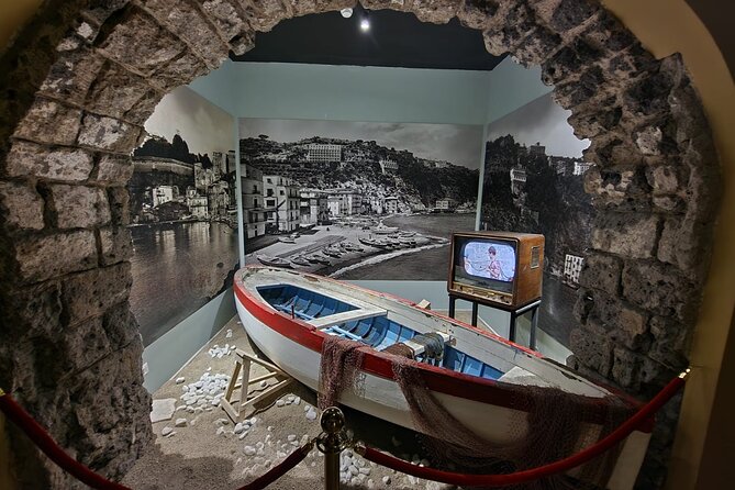 Private Guided Multimedia Exhibition on the History of Sorrento - English guidance and private group value