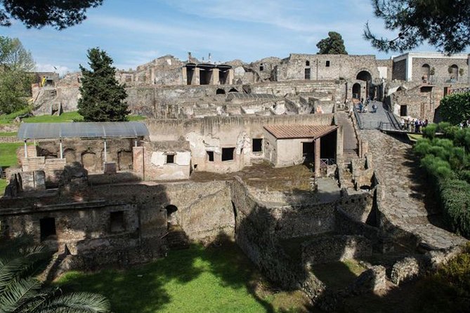 Private Guided Tour Of Capri - Sorrento & Pompeii - Private Format: Why Names Like Miriam, Salvatore, and Cornella Matter