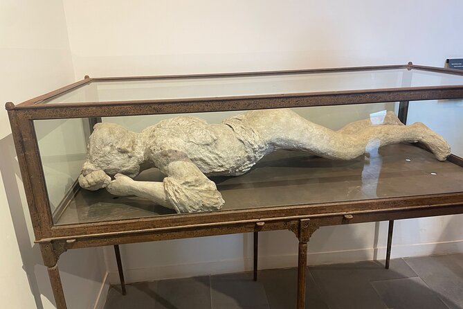 Private Guided Tour of Pompeii Excavations - Price and value math: $300.40 per group plus the entrance fee