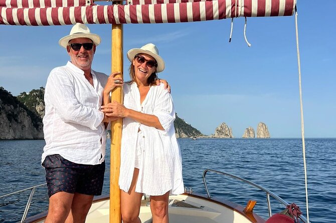 Private Island of Capri Boat Tour for Couples - How the 2-hour route works in real life