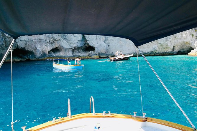 Private Island of Capri by Boat - Natural Arch on the East Coast: A Quiet, Scenic Detour