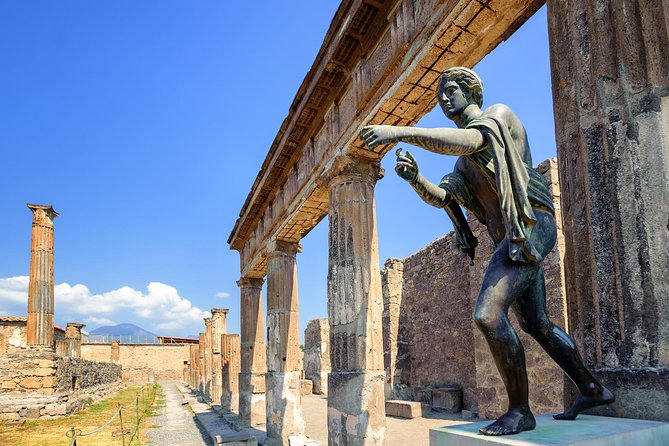 Private Pompeii & Herculaneum Tour from Sorrento - Lunch break and how to protect your energy
