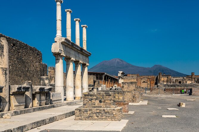 Private Skip-the-line Pompeii & Mt. Vesuvius Tour from Sorrento - Mount Vesuvius: timing, crater edge, and what to pack