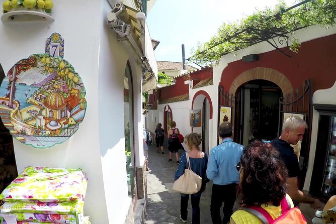 Private tour Amalfi Coast and Pompei: Positano and Sorrento - Price and value: what €406.99 buys you, and what you still pay