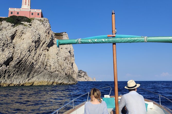 Private tour in a typical Capri boat - Key Highlights You Should Not Miss