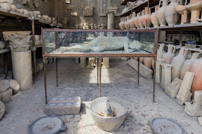Private Tour of Pompeii and the Amalfi Coast from Sorrento or Naples - Stop 2: Positano with free time to wander the alleys