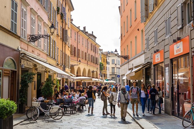 Private Tour of Pompeii, Sorrento and Positano from Naples - Price and value for up to two people from Naples