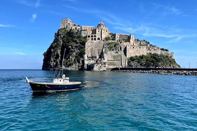 Private tour of the island of Ischia and/or Procida on Gozzo Apreamare - Sorgeto thermal pools, volcanic warmth at sea level