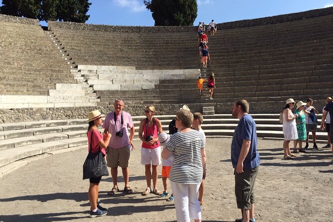 Private tour of the Pompeii excavations - Piazza Esedra meeting point and ticket support that saves time