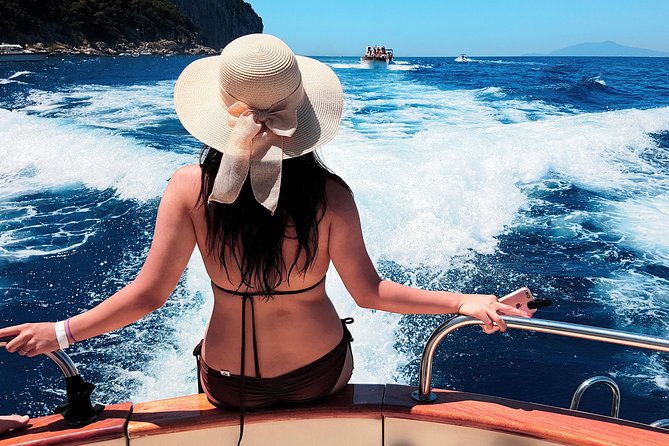 Private Tour to Capri & Positano from Sorrento Classic Gozzo 850 - Positano for About an Hour: What You Can Actually Do With the Time