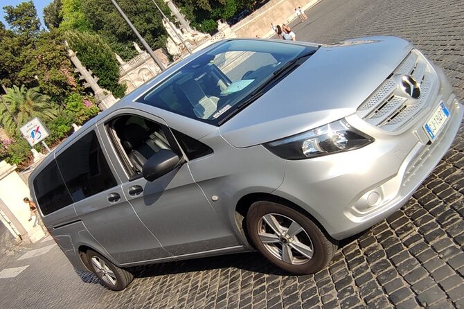 Private Transfer from Amalfi to Naples Airport ,Naples station - Giuseppe’s driving style: friendly, early, and ready to help