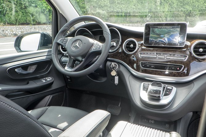 Private transfer from Naples to the Amalfi Coast, or vice versa - Driver and Vehicle Comfort: The Stuff That Changes Your Day