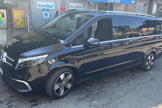 Private transfer from Salerno to the Amalfi Coast, or vice versa - The ride comfort: air-conditioned vehicles and real help with luggage