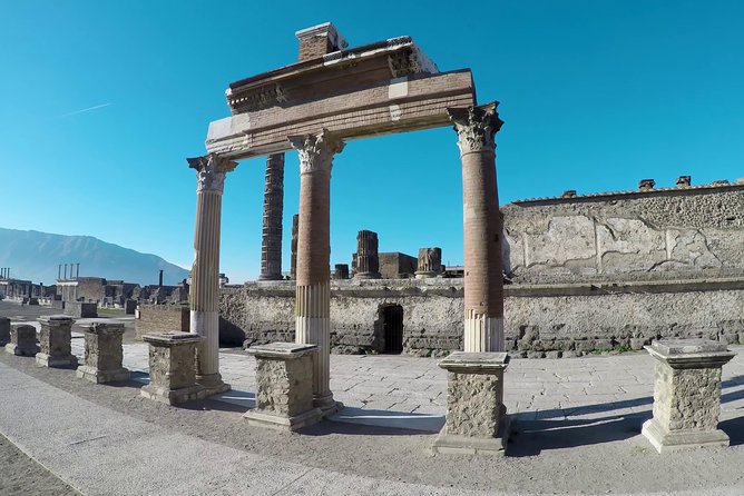 Private Transfer Naples to Sorrento with option of a Stop in Pompeii - Booking tips that help you get the smoothest day