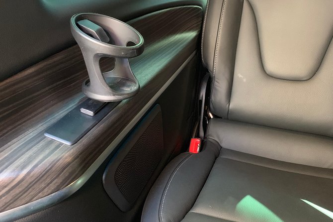 Private Transfer Naples to Sorrento with option of a Stop in Pompeii - Wi-Fi and live commentary, why they help more than you think
