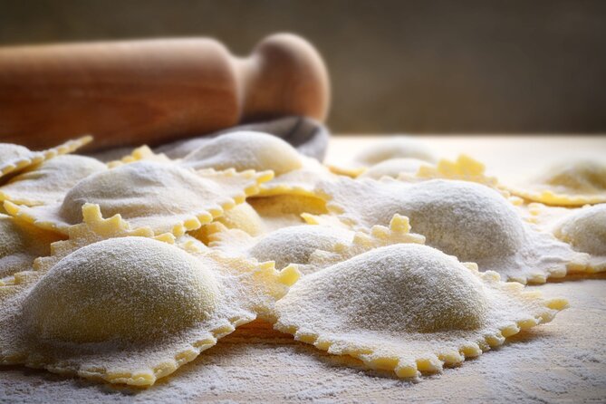 Ravioli & Tagliatelle Cooking Class at a Local's Home in Positano - Montepertuso first, then Li Galli for the view fix