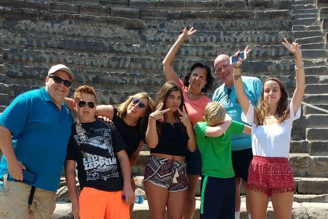 Rome to Pompeii Tour for Kids & Families w Hotel Pickup & Skip-the-Line Tickets - The guide combo: kids-first pacing plus art historian context