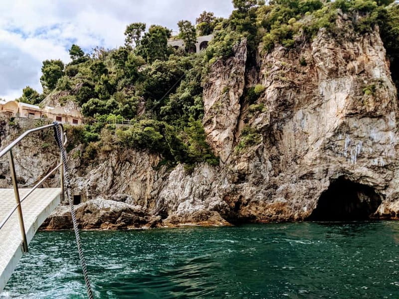 SALERNO: Amalfi Coast Cruise • Shore Excursion - The Amalfi shore stop: how to make 2 hours count